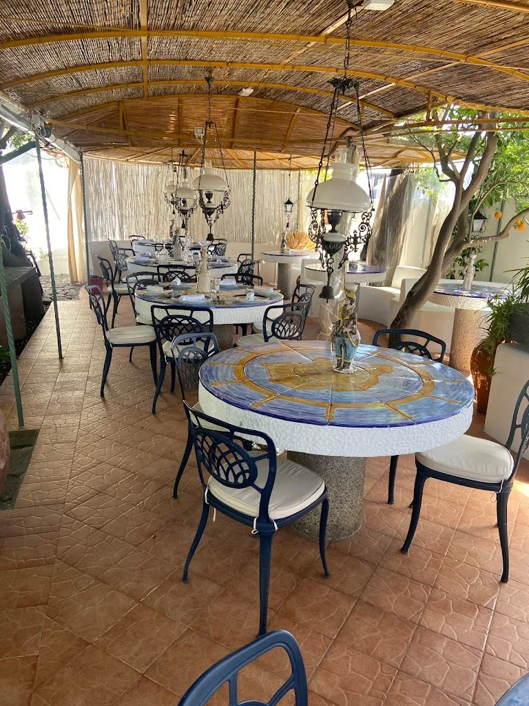 E Pulera restaurant in Lipari