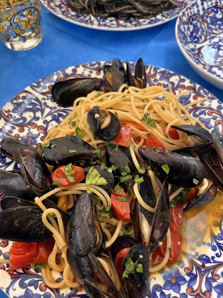 Sherry Chong_La Tavernella_Lipari_review