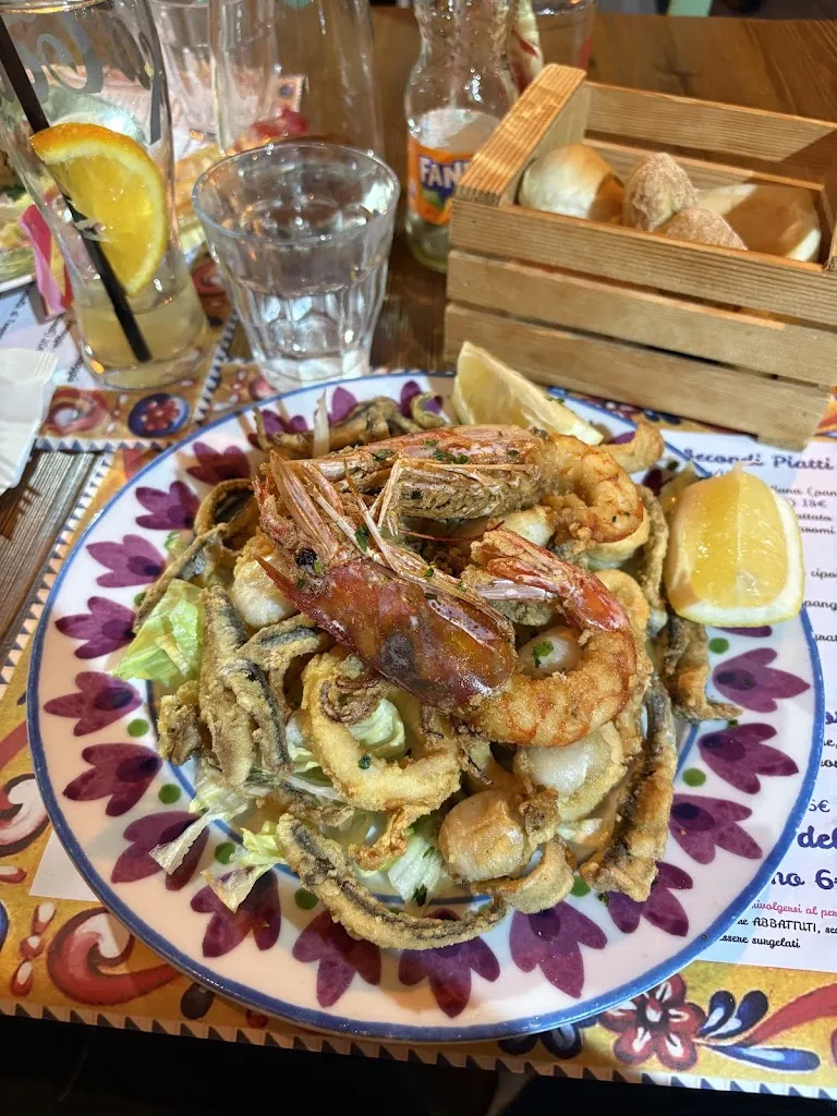 Ciuri Ciuri_Lipari_slider_image_3