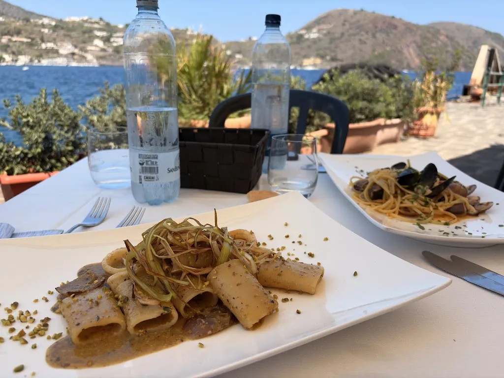 Ristorante La Conchiglia_Lipari_slider_image_3