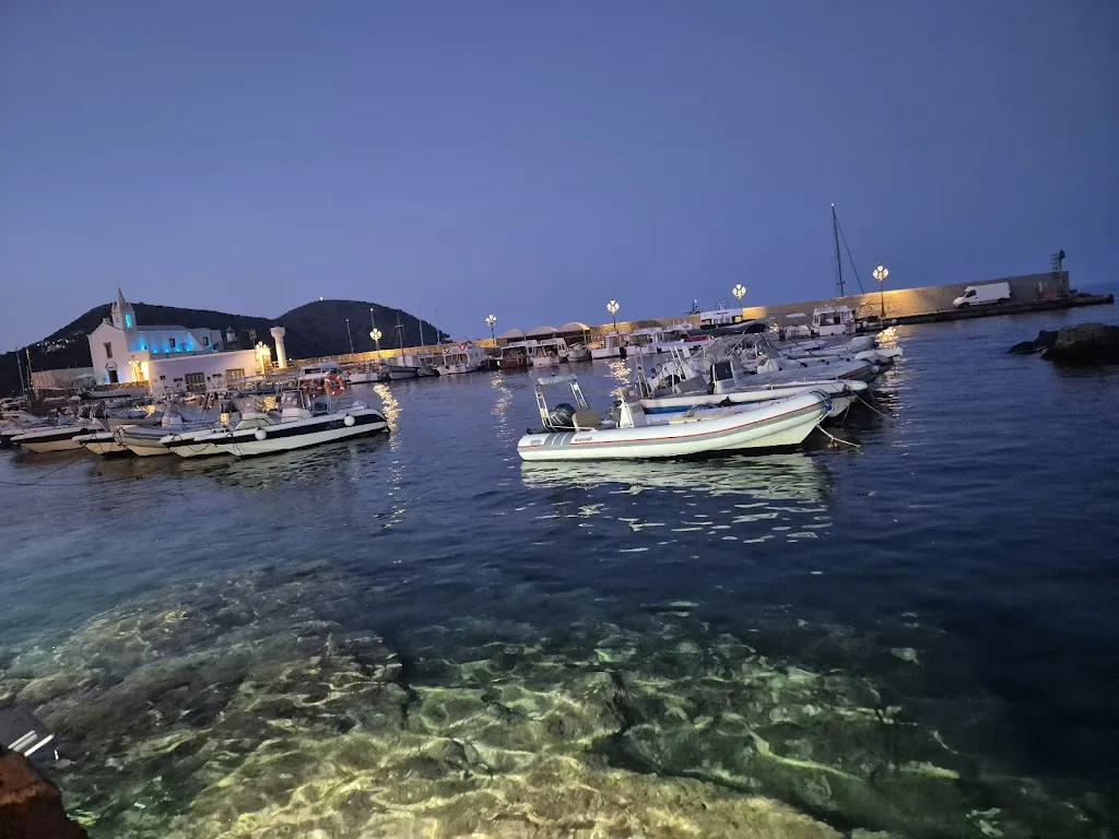 Mai Vu_Ristorante Al Pirata_Lipari_review