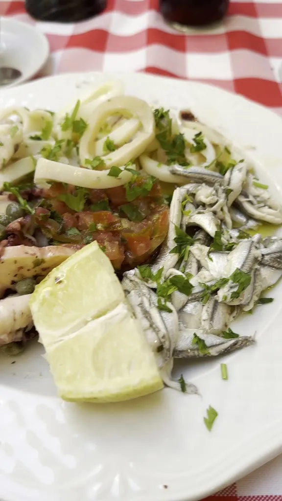 Trattoria Siciliana_Lipari_slider_image_2