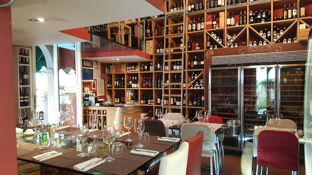 Essepiu di bono in vino2 restaurant in Lipari