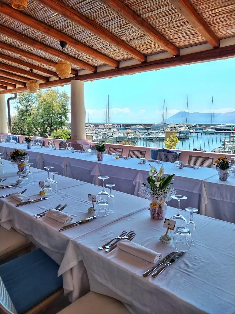 CiauriMari - Aeolian Restaurant Lipari_Lipari_slider_image_1