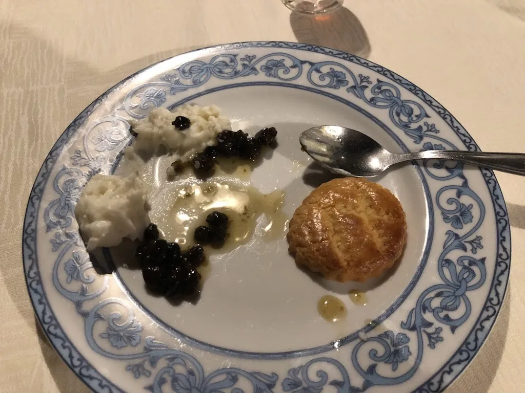 Madeleine von Froomer_Ristorante La Nassa_Lipari_review