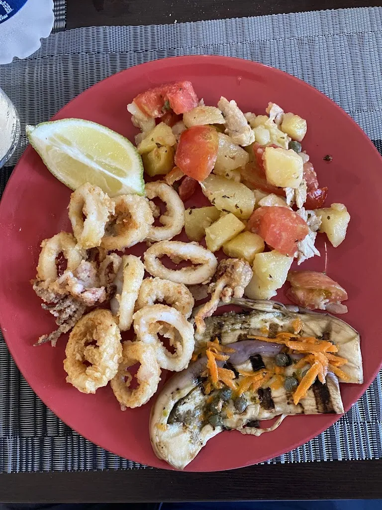 Ch Muhammad Awais_Tiffany Bar Ristorante_Lipari_review