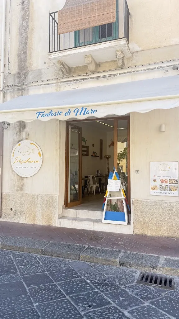 Dario Ragusa_RistoPescheria fantasie di Mare_Lipari_recensione