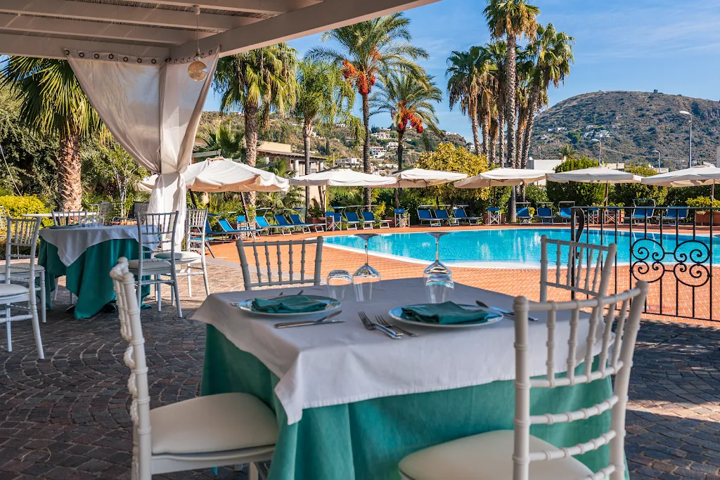 Aktea Restaurant_Lipari_slider_image_3