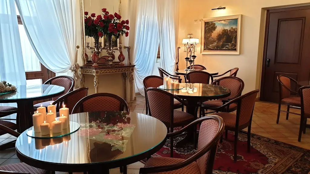 Casale Dei Consoli restaurant in Mazzarrone