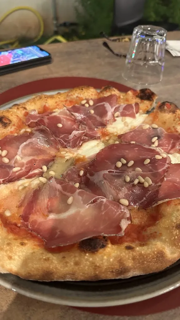 Luca Papaianni_Convivio_Lequile_review