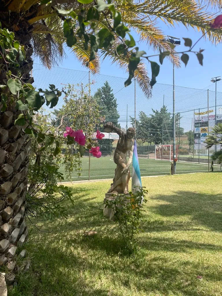 Impianto Sportivo BO.CA.SI. restaurant in Mazzarino