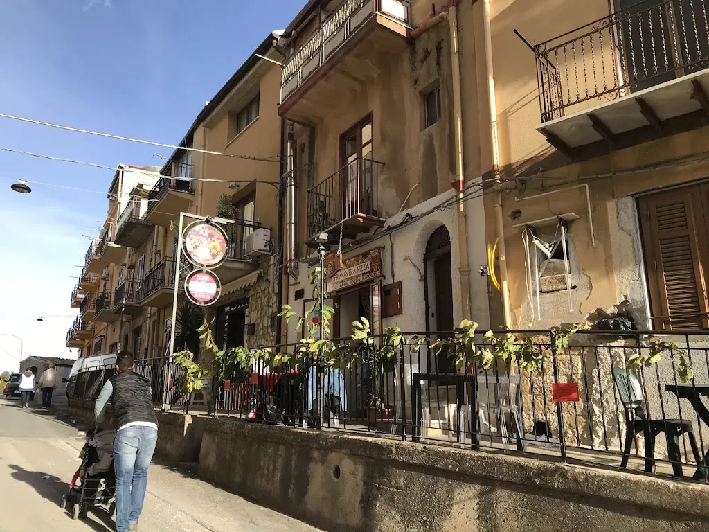 Primavera Pizza_Mezzojuso_slider_image_2