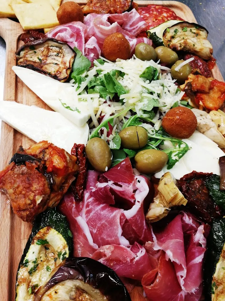 Lo Scoiattolo_Mazara del Vallo_slider_image_3