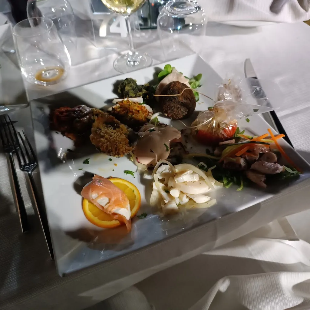 Ristorante Sabbie di Eolo_Militello Rosmarino_slider_image_3