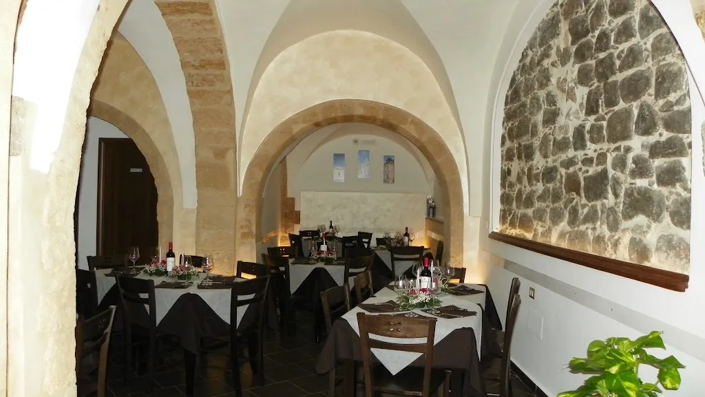 A ZIZZA_Militello in Val di Catania_slider_image_1