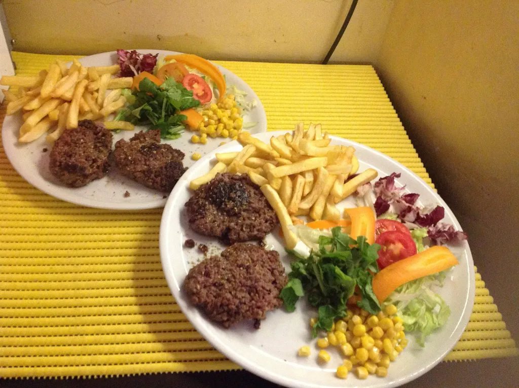 A ZIZZA_Militello in Val di Catania_slider_image_3