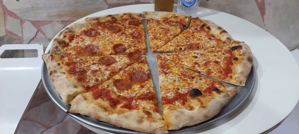 Menu_Angolo della pizza_Militello in Val di Catania_image_2