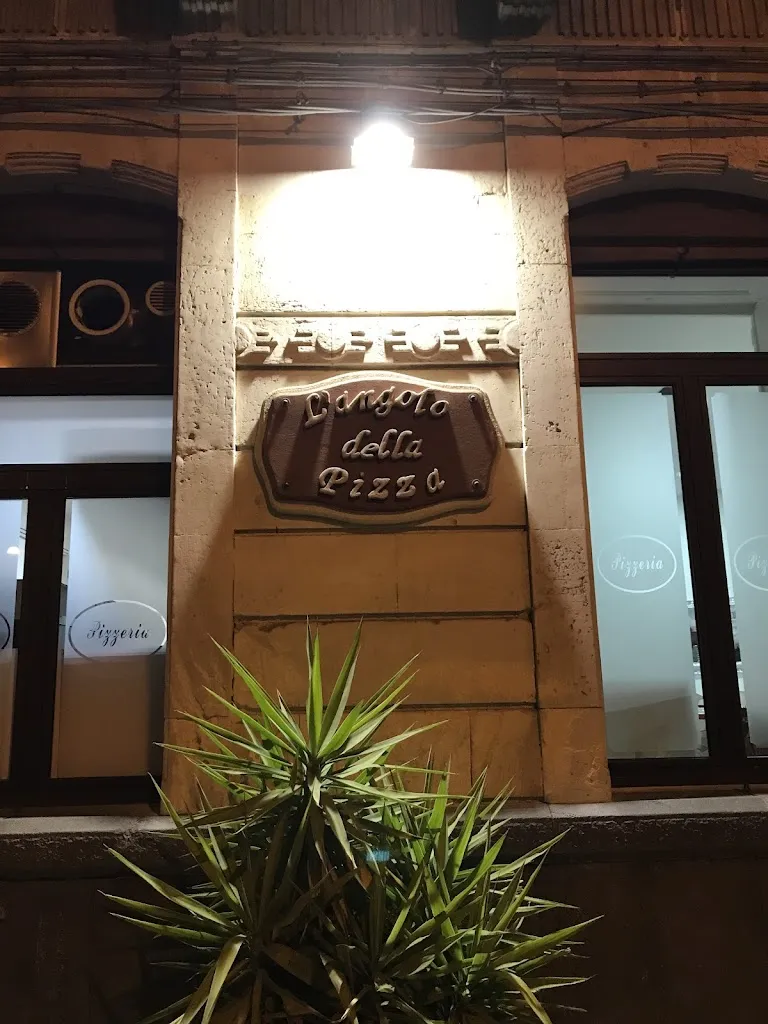Angolo della pizza restaurant in Militello in Val di Catania