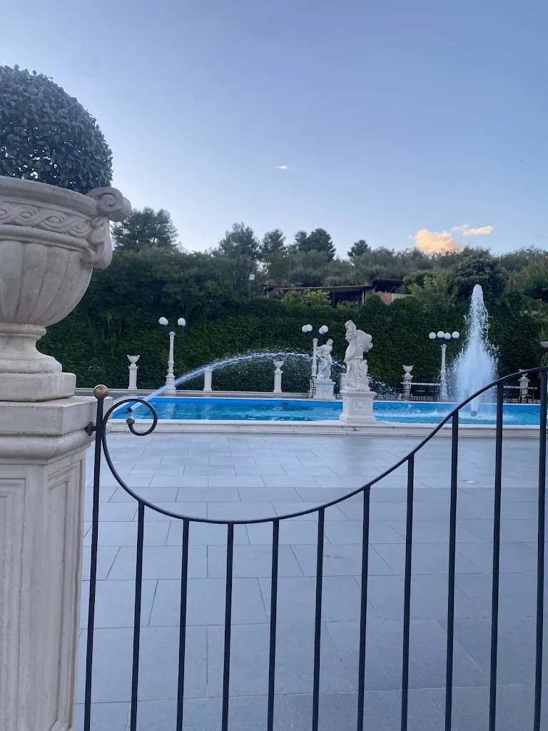 SHN Survival Horror Network_Sala Ricevimenti Ristorante Paradise_Mirabella Imbaccari_review