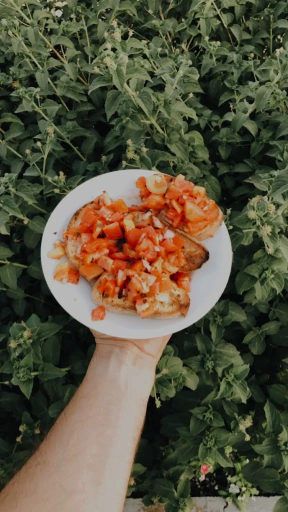 Piotr Górajewski_J e B_Mirabella Imbaccari_review