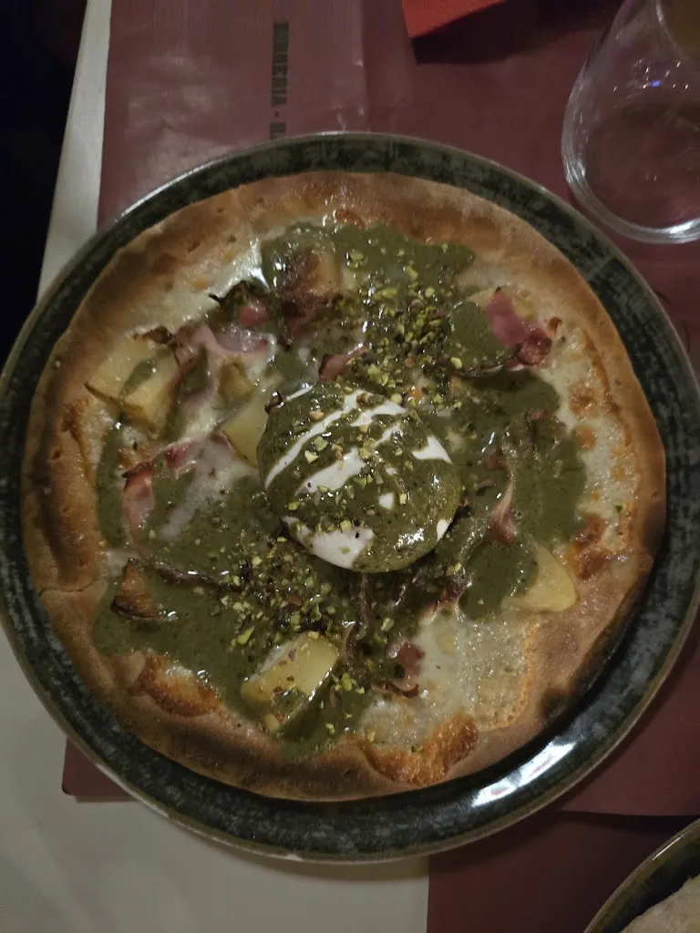 Giacomo G._La Pinta_Mirabella Imbaccari_review