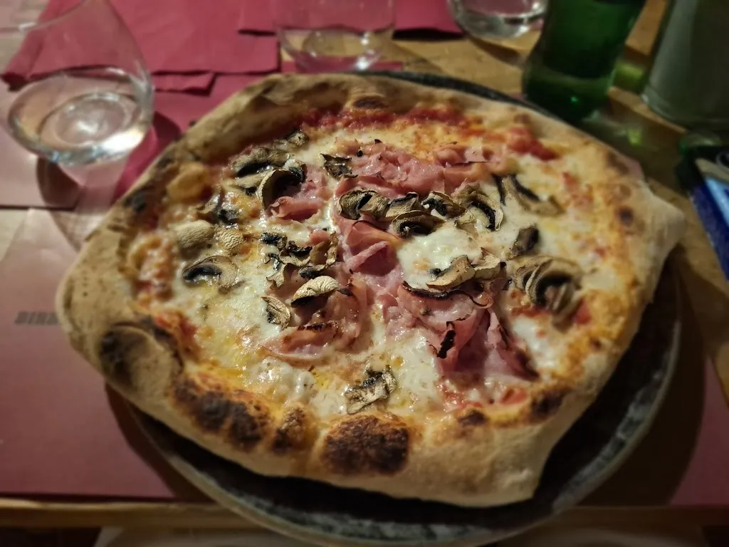 Robin Reichel_La Pinta_Mirabella Imbaccari_review