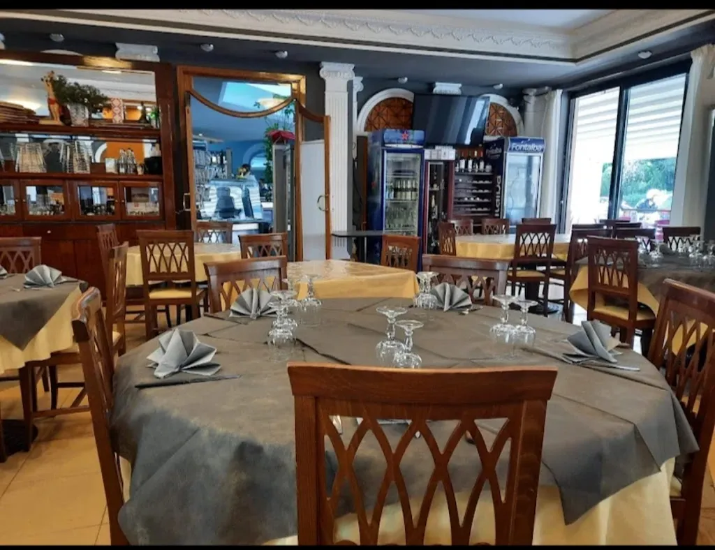 Bar Ristorante Primavera restaurant in Mistretta