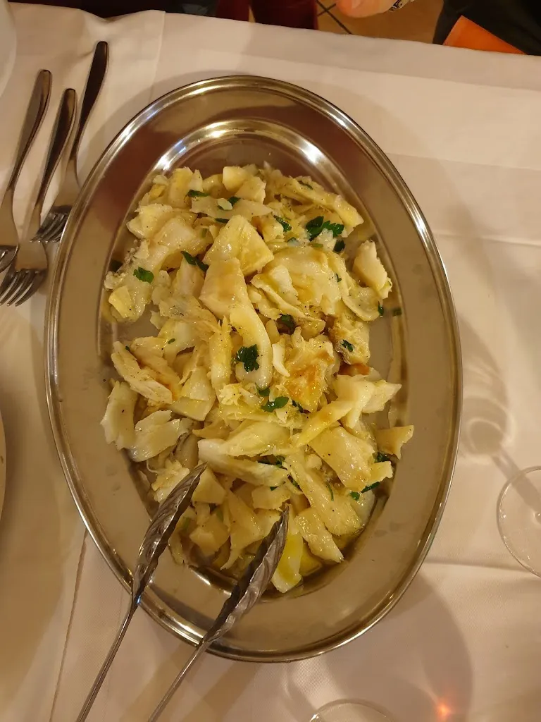 Trattoria Pizzeria Paradis restaurant in Monforte San Giorgio