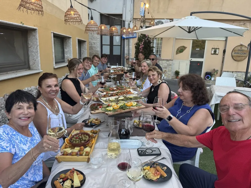 Tami Cashi_Ammiocugino-Osteria,taglieri e vendita prodotti tipici_Mongiuffi Melia_review