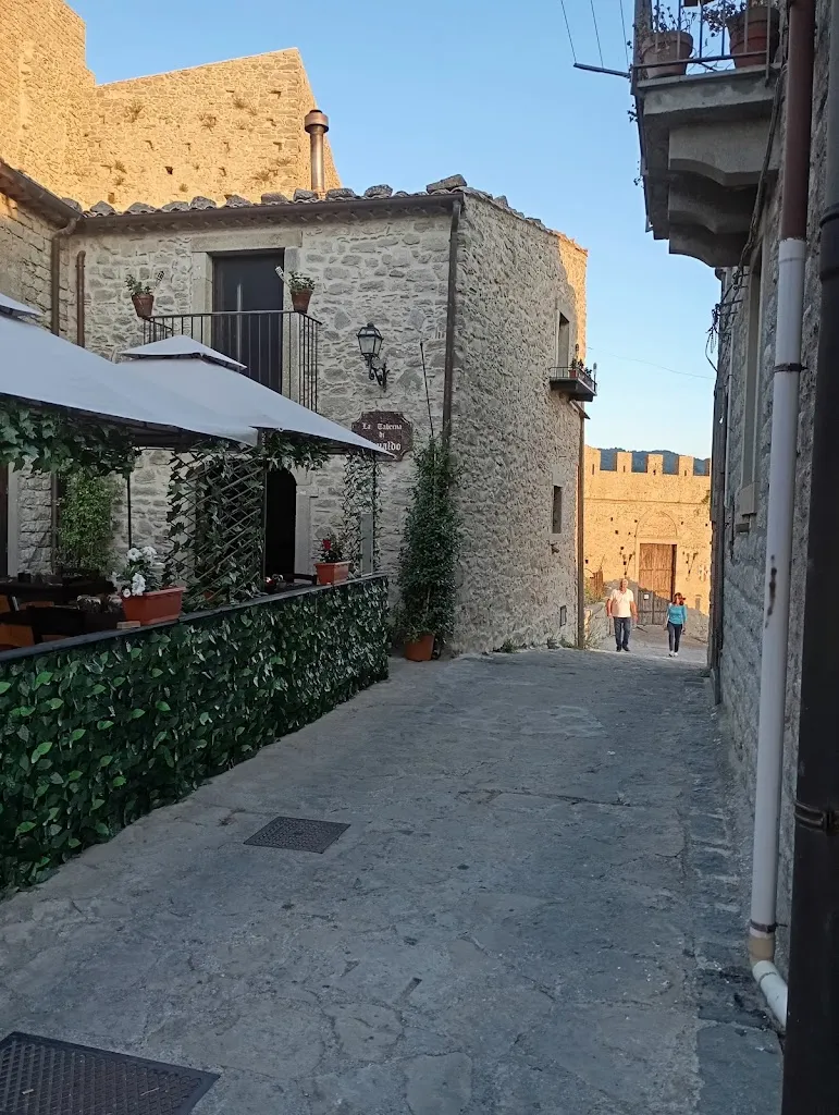 La Taberna di Arnaldo_Montalbano Elicona_slider_image_3