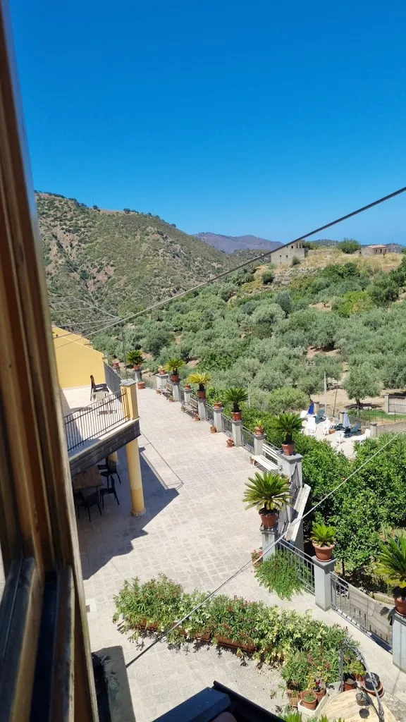 Giuseppe Ferraro_Azienda agricola Greco_Montalbano Elicona_recensione