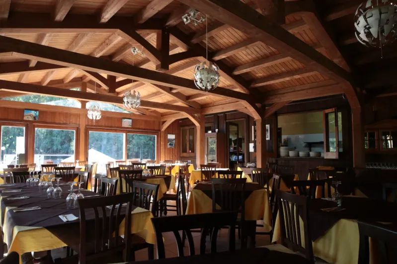 Pizzeria Villa Sulla restaurant in Montalbano Elicona