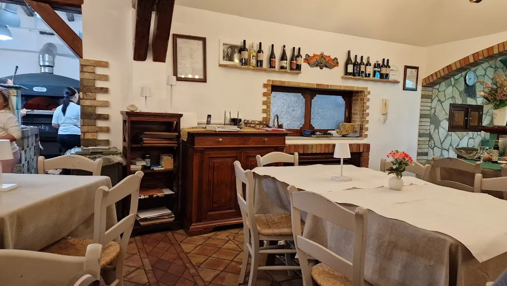 La Piazzetta restaurant in Menfi