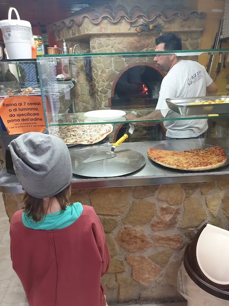 Andrzej Sanczuk_LO SCUGNIZZO_Menfi_review