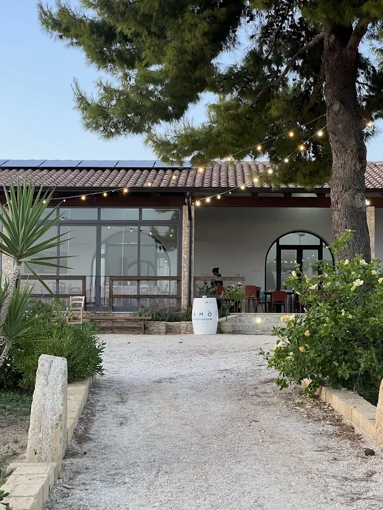 Lisa Marie Högl_Virdì_Menfi_review