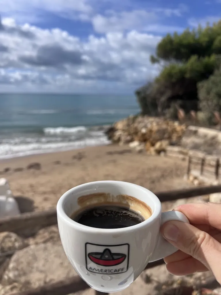 Aelita Pliuskyte_Boomerang camping_Menfi_review