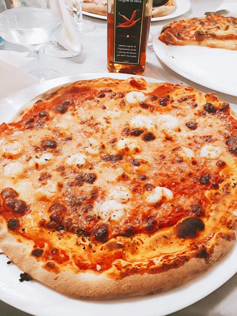 Phương Nguyễn_Al Gambero_Menfi_review