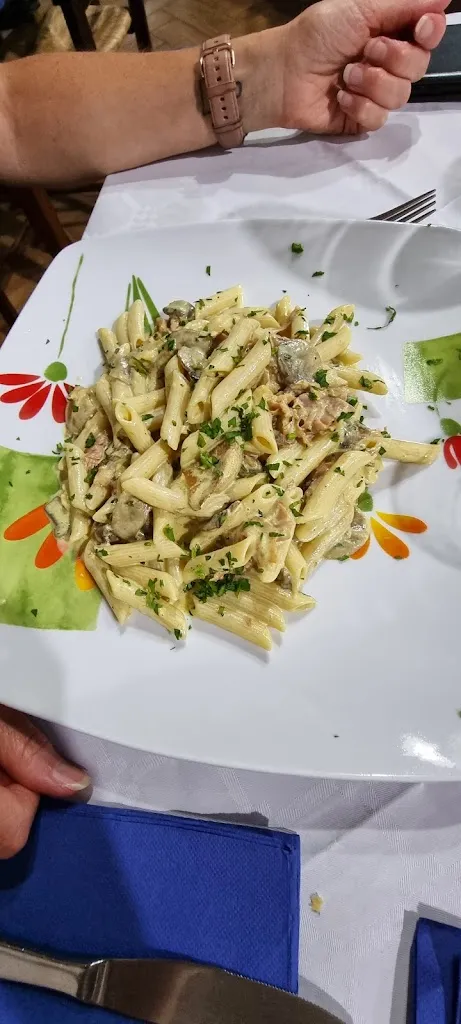 Menu_Blue Moon di Massimo Rotolo_Montemaggiore Belsito_image_9