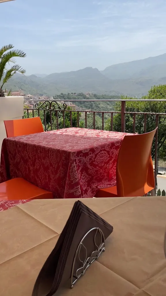 Trattoria Monte D'Oro Montelepre_Montelepre_slider_image_2