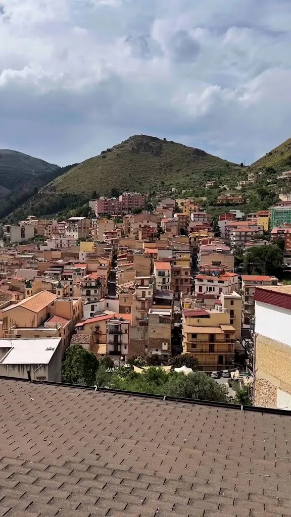 Julie H_Hotel Ristorante Castello di Giuliano_Montelepre_review