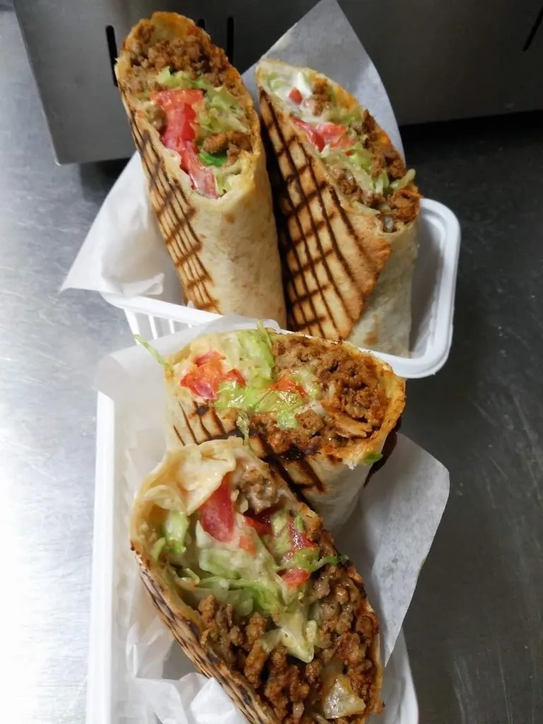 Pizze E Sfizi Di Di Lorenzo Antonino restaurant in Montelepre