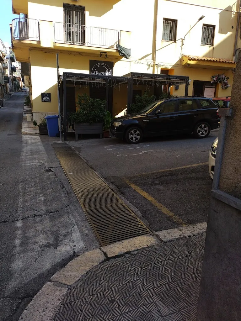 Giorgio Di Paola_La Piazzetta_Montelepre_review