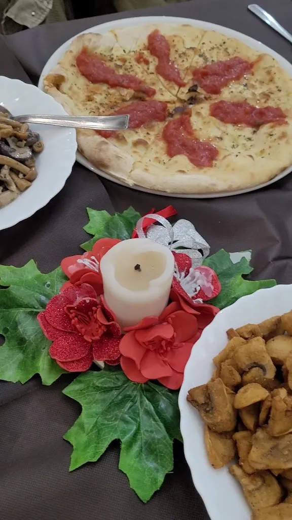 AnnieRebel_Clover club_Monterosso Almo_review