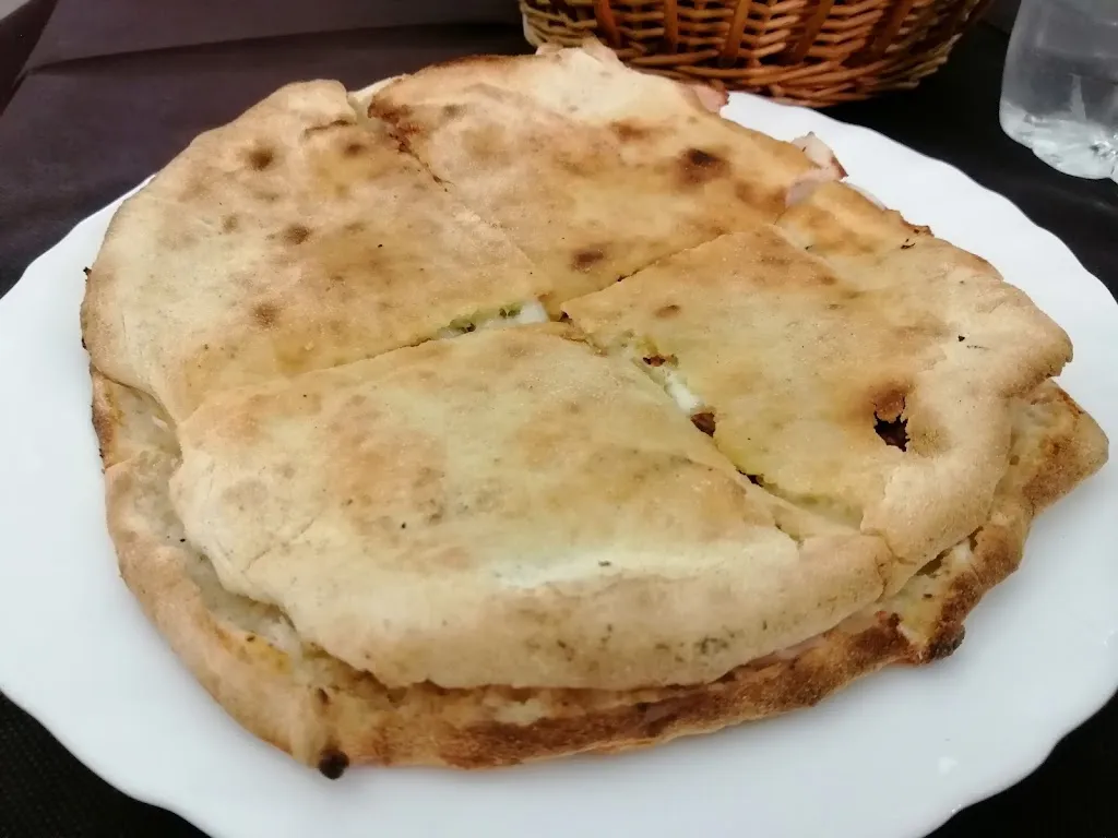 Salvo Garofalo_Clover club_Monterosso Almo_review