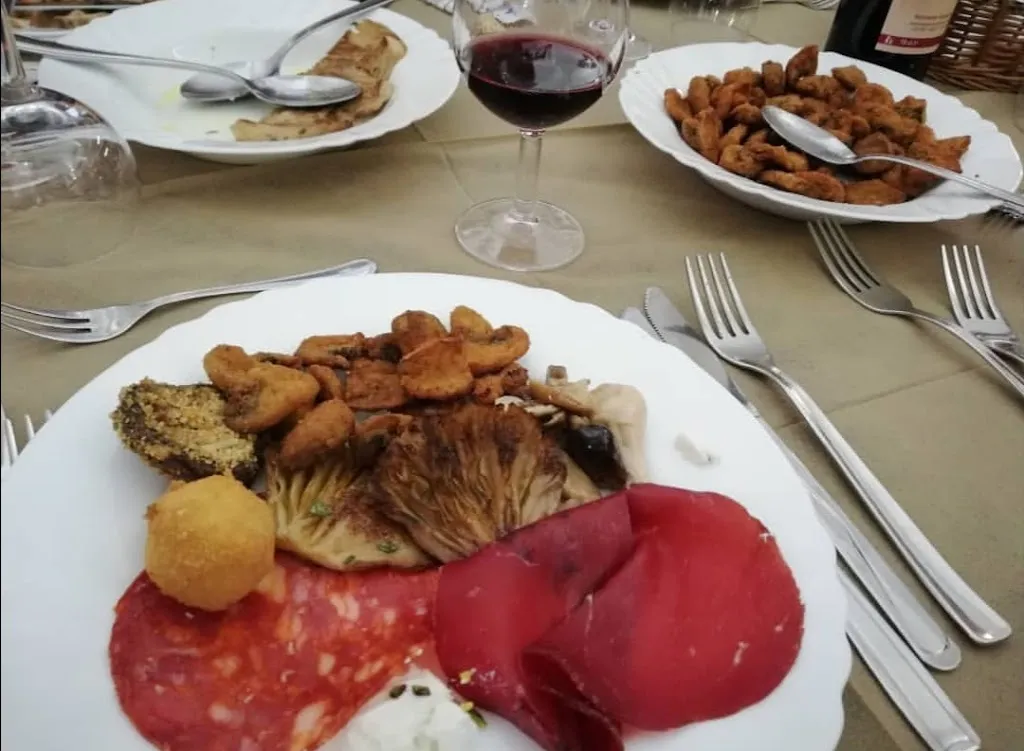 Clover club_Monterosso Almo_slider_image_3