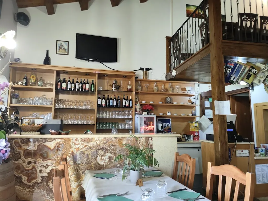 Paweł Głowacki_Trattoria-Pizzeria ''AL BORGO''_Monterosso Almo_review