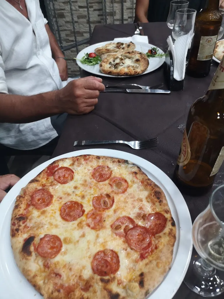 Menu_Pizzeria Misilmeri - Niagara Falls da Totuccio - Pizzeria con forno a legna - Pizzeria da Asporto_Misilmeri_image_6