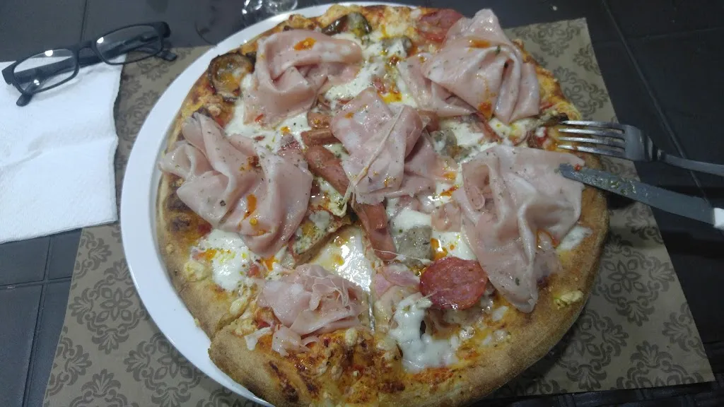 Menu_Pizzeria Misilmeri - Niagara Falls da Totuccio - Pizzeria con forno a legna - Pizzeria da Asporto_Misilmeri_image_7