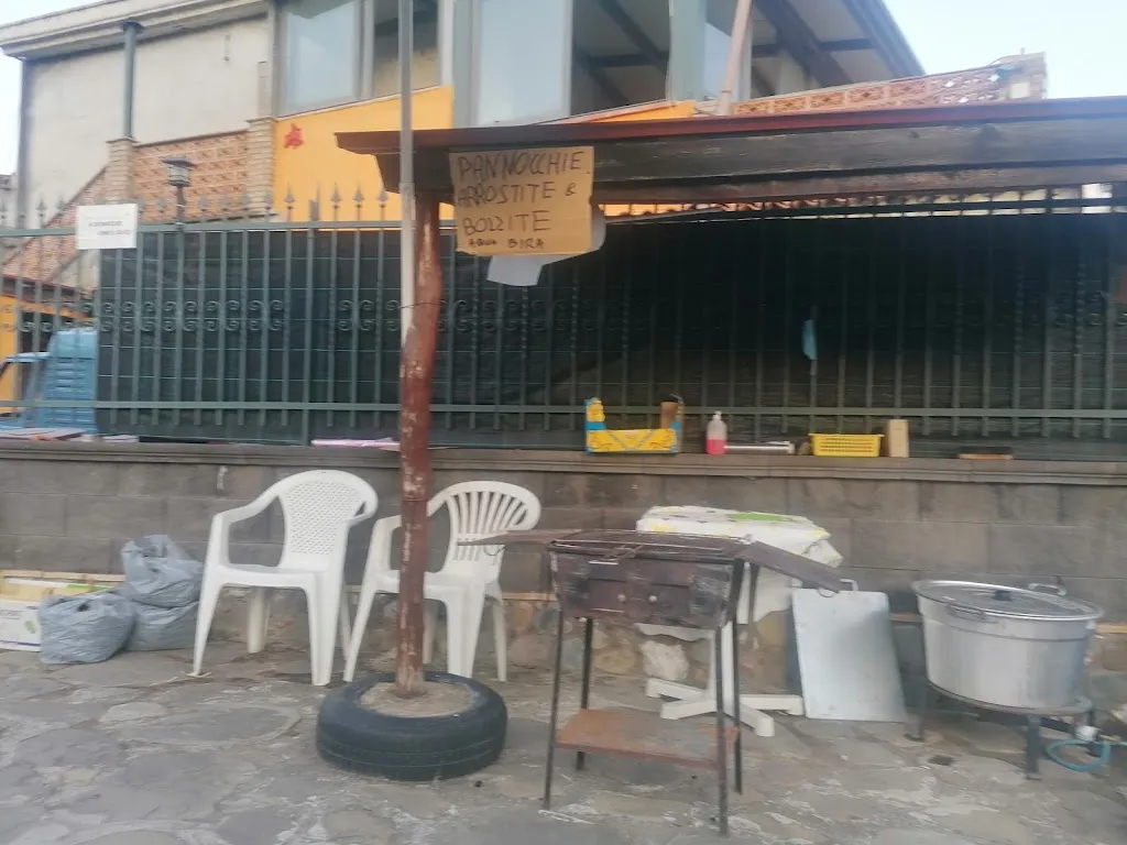 Pannocchie acqua e bira restaurant in Motta Camastra