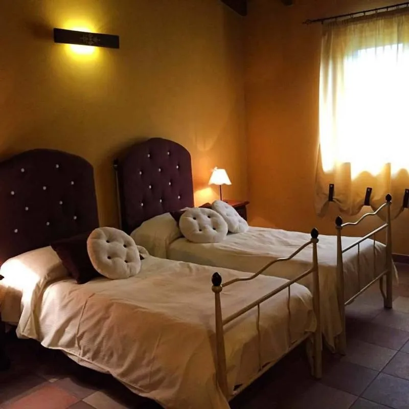 agriturismo valle alcantara restaurant in Motta Camastra